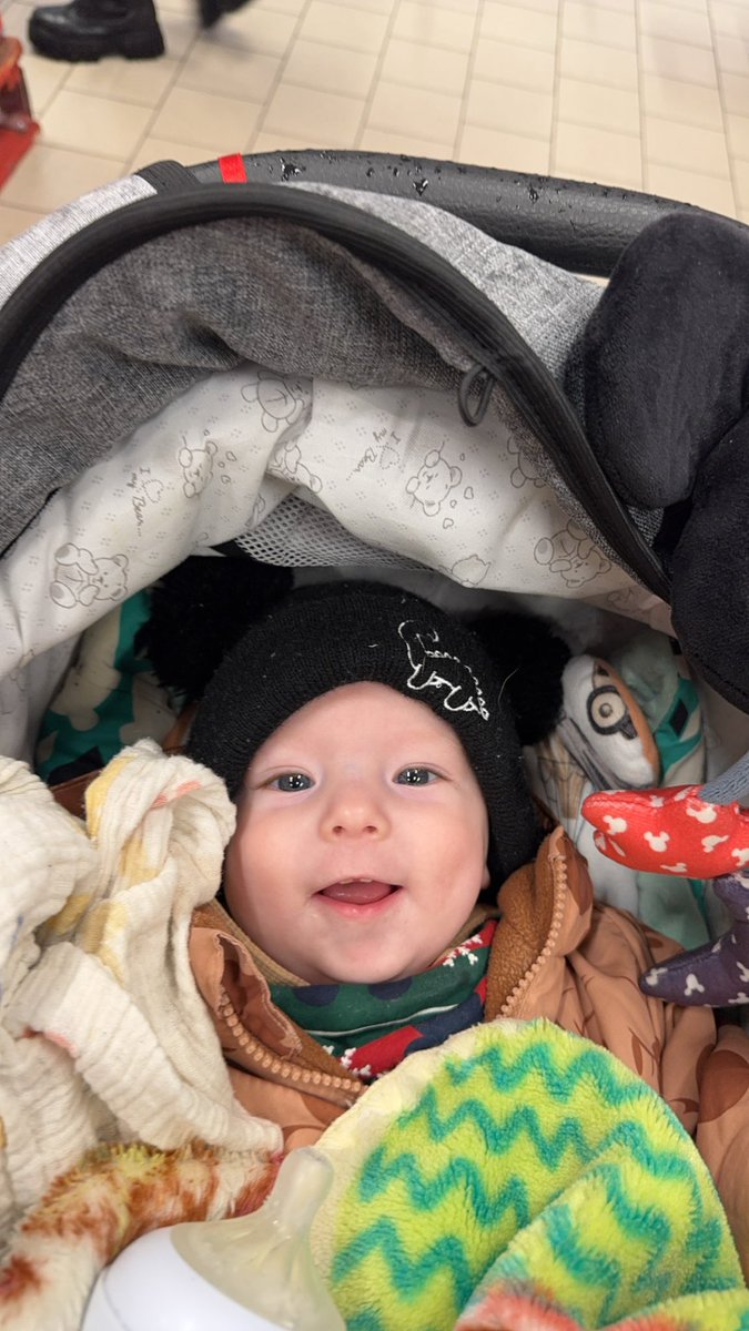 Hi, my name is Maksymilian and I have just turned 6 months old ❤️😊