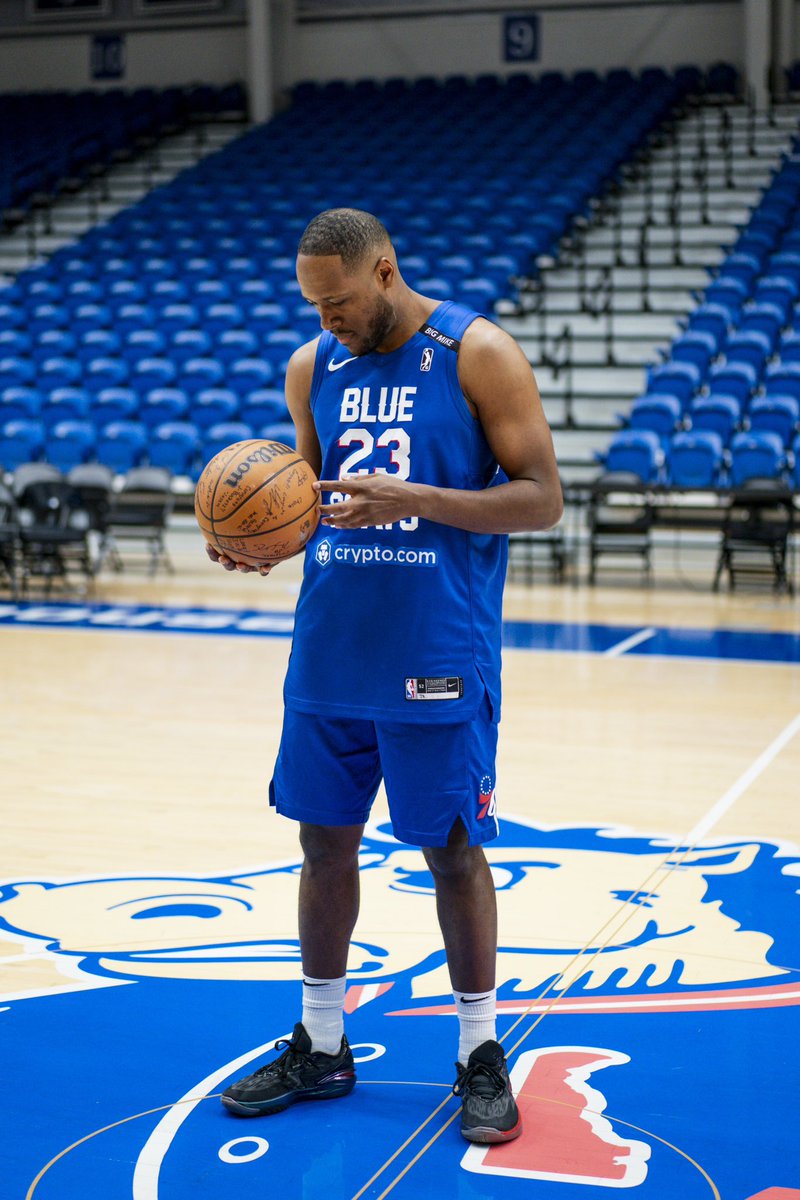 after becoming the second all-time leader in three-pointers made in <a href="/nbagleague/">NBA G League</a> history, JB had the team and staff sign the game ball🥹