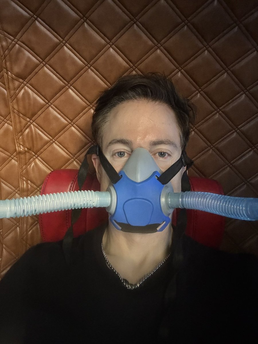 Bryan Johnson tweet media