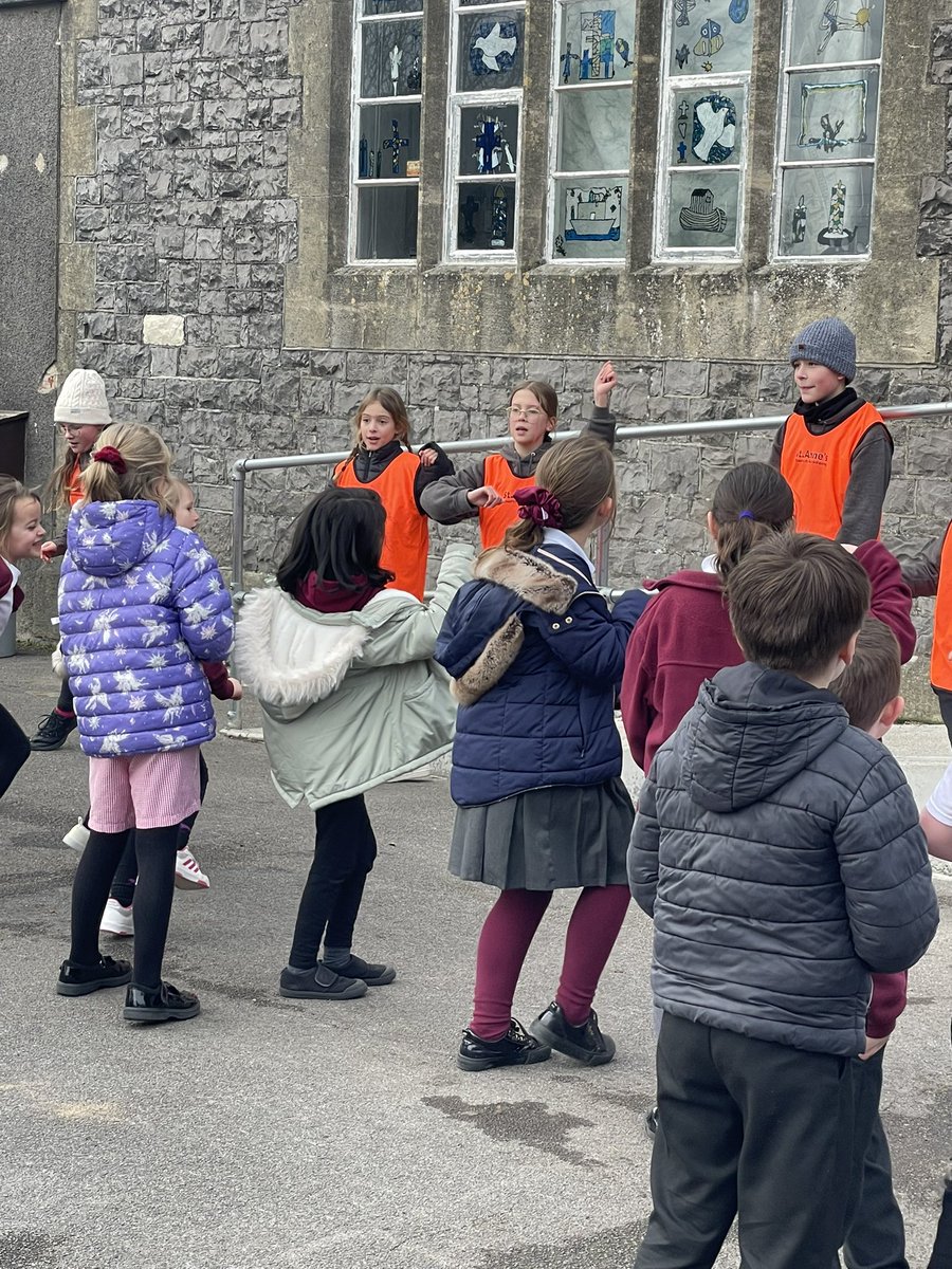BeaumontStAnnes's tweet photo. Dancing on a Friday lunchtime…our Young Leaders really enjoy playing music and encouraging everyone to get dancing. Secretly the staff also love joining in!! #tplt @StAnnes_EHS https://t.co/mHHQu7yhjb