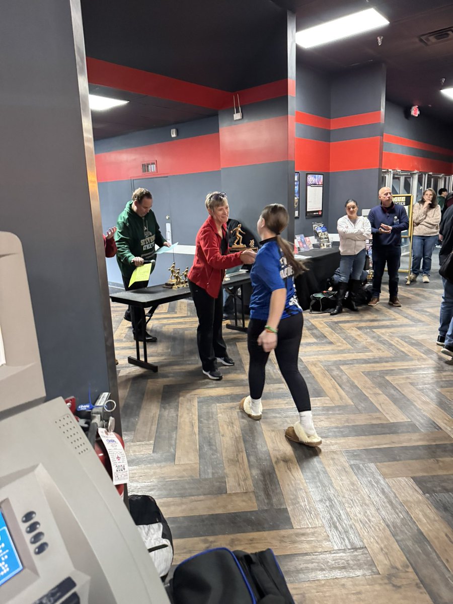 Ewing High Bowling tweet media