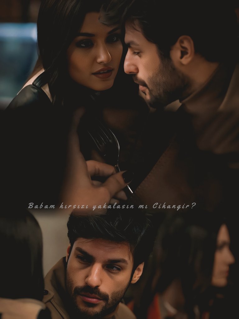 zamangecsiin's tweet photo. Babam hırsızı yakalasın mı Cihangir 🔥
#Halka #MüjdeAkay #CihangirTepeli https://t.co/FWOkAwjfCt