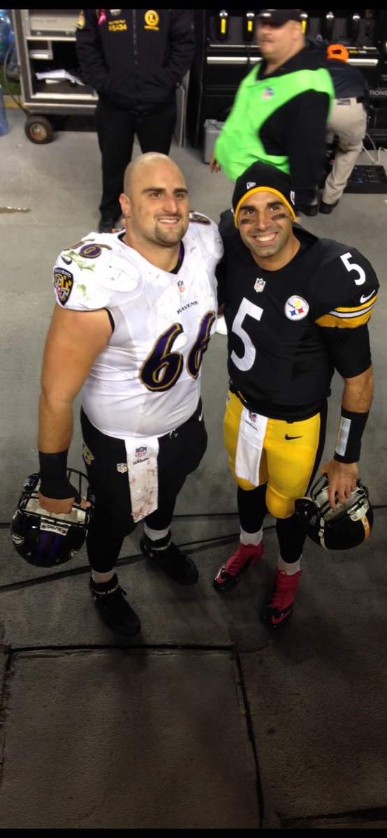 It wasn’t just the battle of the North, it was the battle of the Gradkowski brothers!! Who you got? 

Steelers by 4 

 #Steelers #RavensFlock