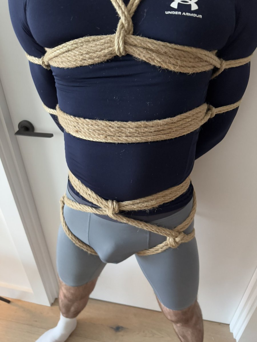 Bound jock waiting to be played with.

Who’s next?

#bondage #edging #bdsm #kink