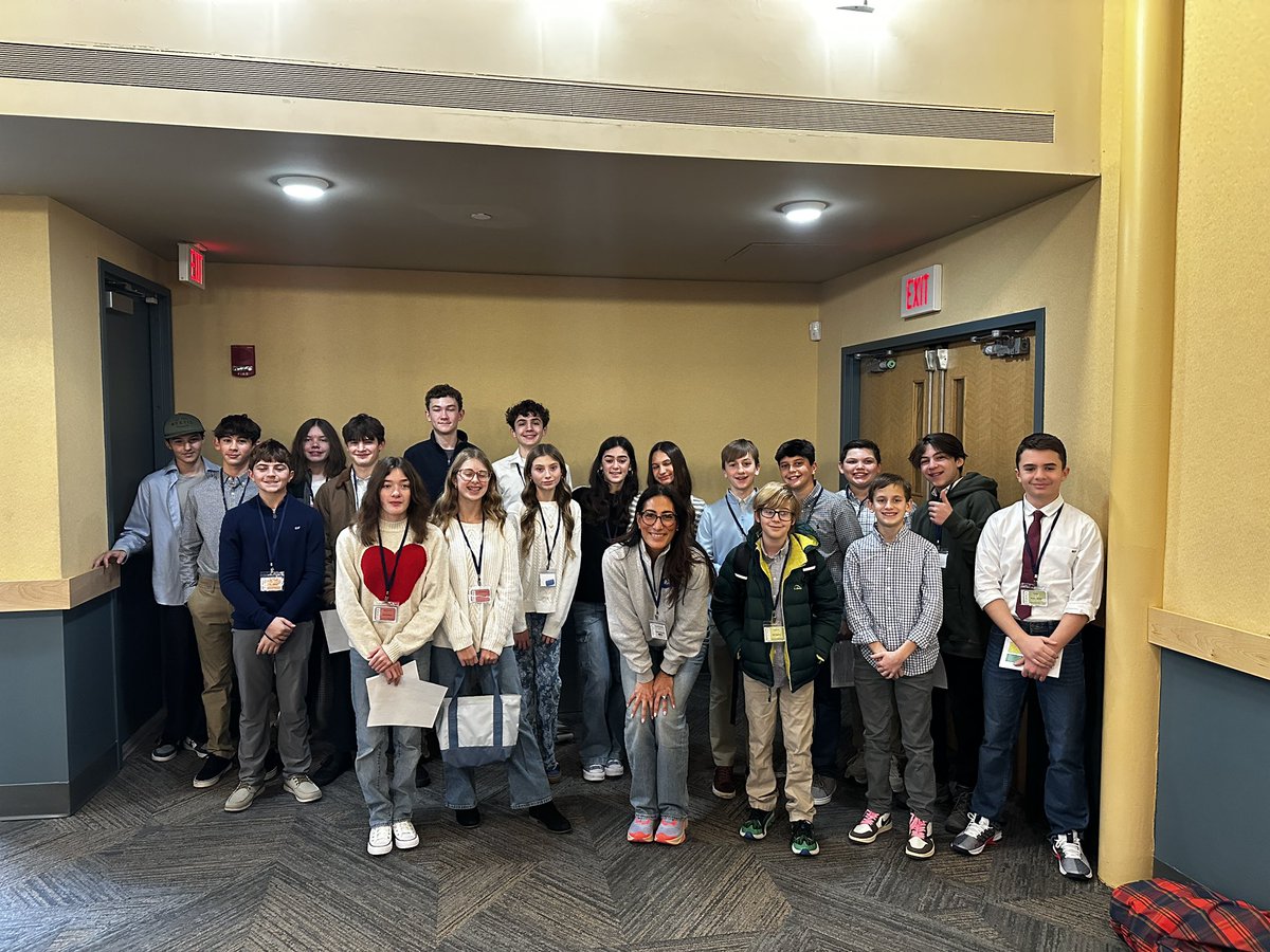 mrsgoldsmith39's tweet photo. The big day is here!! Competing @RutgersU for @DiscoveryEd #futurecitynj So proud of these kids and all their hard work!! @MaplePlaceMS @OPSchoolsNJ https://t.co/uyFm4RPvjw