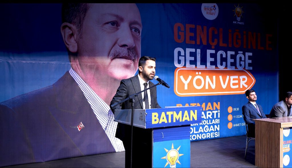 MustafaSahin72's tweet photo. Bugün 7.Olağan İl Gençlik Kolları Kongremizle birlikte görevi ağabeyim @aslannalper’den devraldım. Batman gençliği için bugüne kadar yapmış olduğu çalışmalar için çok teşekkür ederim. 

Batmanda AK Gençlik rüzgarını estirmeye devam edeceğiz.
#GeleceğeYönVer https://t.co/AQzdLPHAbo