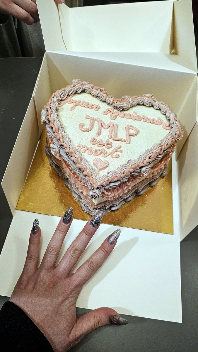 _aalsy's tweet image. Merci @ShonenSweets pour le giveaway 🩷