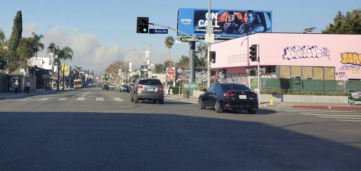 TheodoreMattson's tweet image. Melrose and La Brea. What a sad sight.
