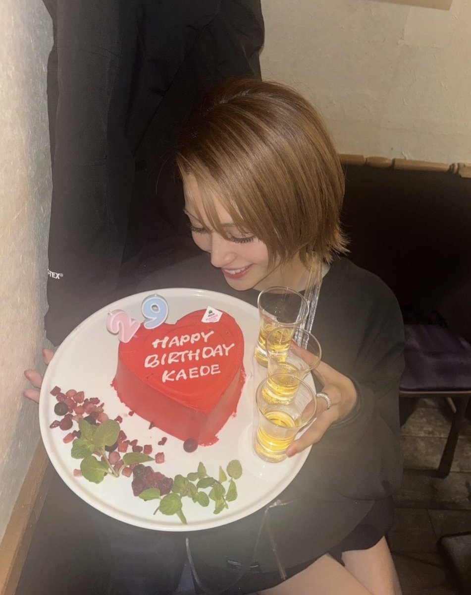 f5ve_official's tweet photo. https://t.co/zm1jAC5S6A
