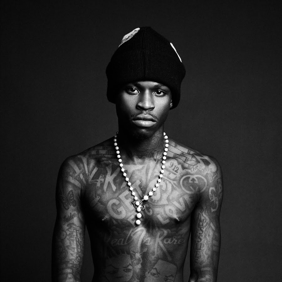 DailyLoud's tweet photo. Quando Rondo has turned himself in to begin serving his 33-month federal prison sentence for a drug charge. He’s expected to be released in October 2027. https://t.co/1dCwdTbZll