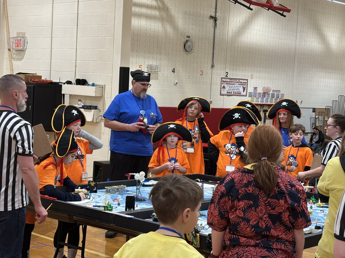 Corbin10's tweet photo. Exciting day for students in the @ocmboces region. #LegoLeague competition. Thank you @BCSDBEES for hosting. https://t.co/3s0XGilZRT