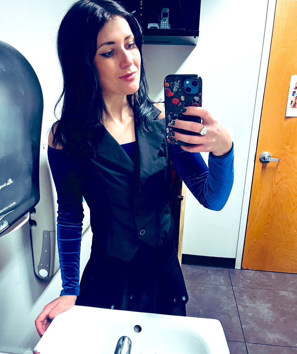 Keanu Thompson tweet media