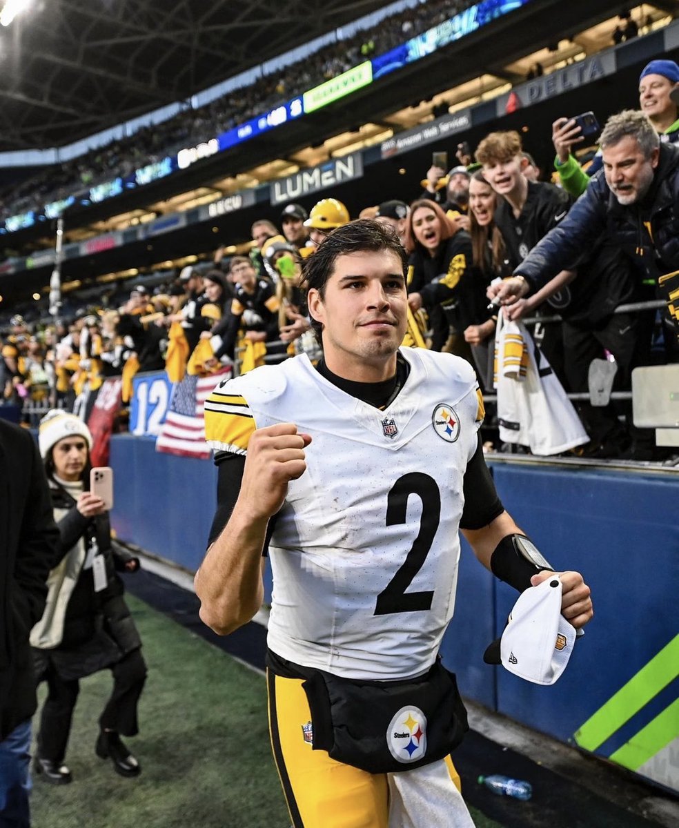 You put up more of a fight than anyone on this Steelers team rn in the playoffs. Miss you Mason. At least you gave a sh*t.