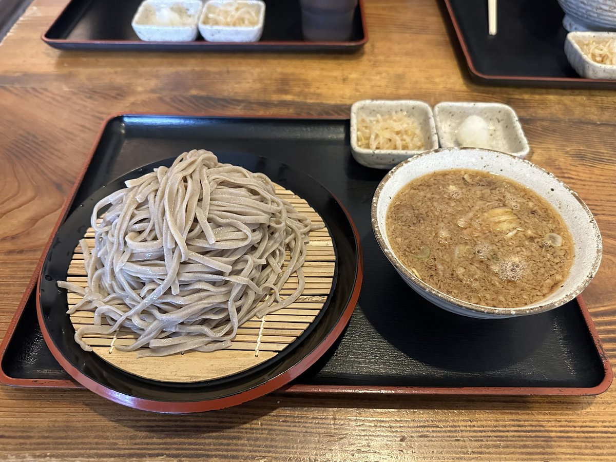 栃木県那須塩原市
そば　うどん　かどや

冷やしたぬきそば

中盛りで美味しく頂きました🍜
