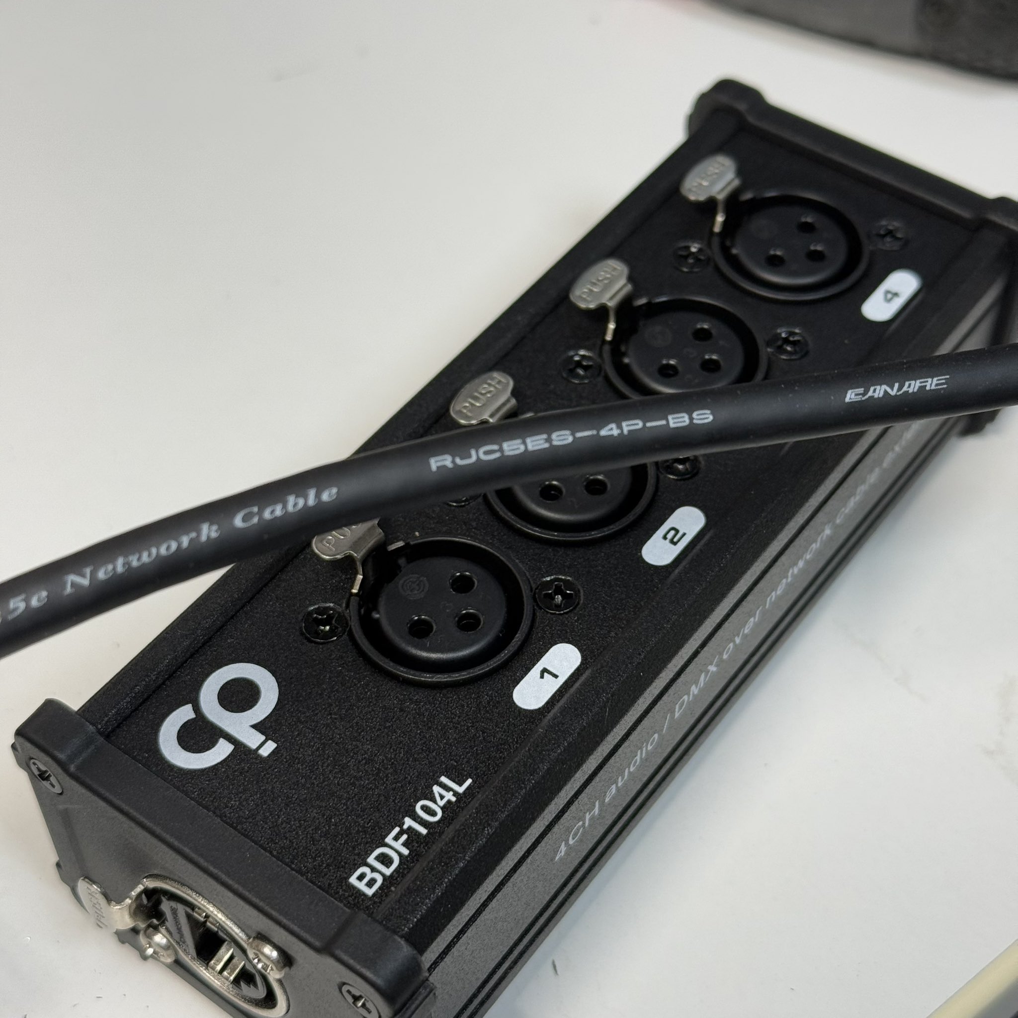 サウンドハウス マルチケーブルボックス 多数 CLASSIC PRO ( クラシックプロ ) BDF104L マルチケーブル