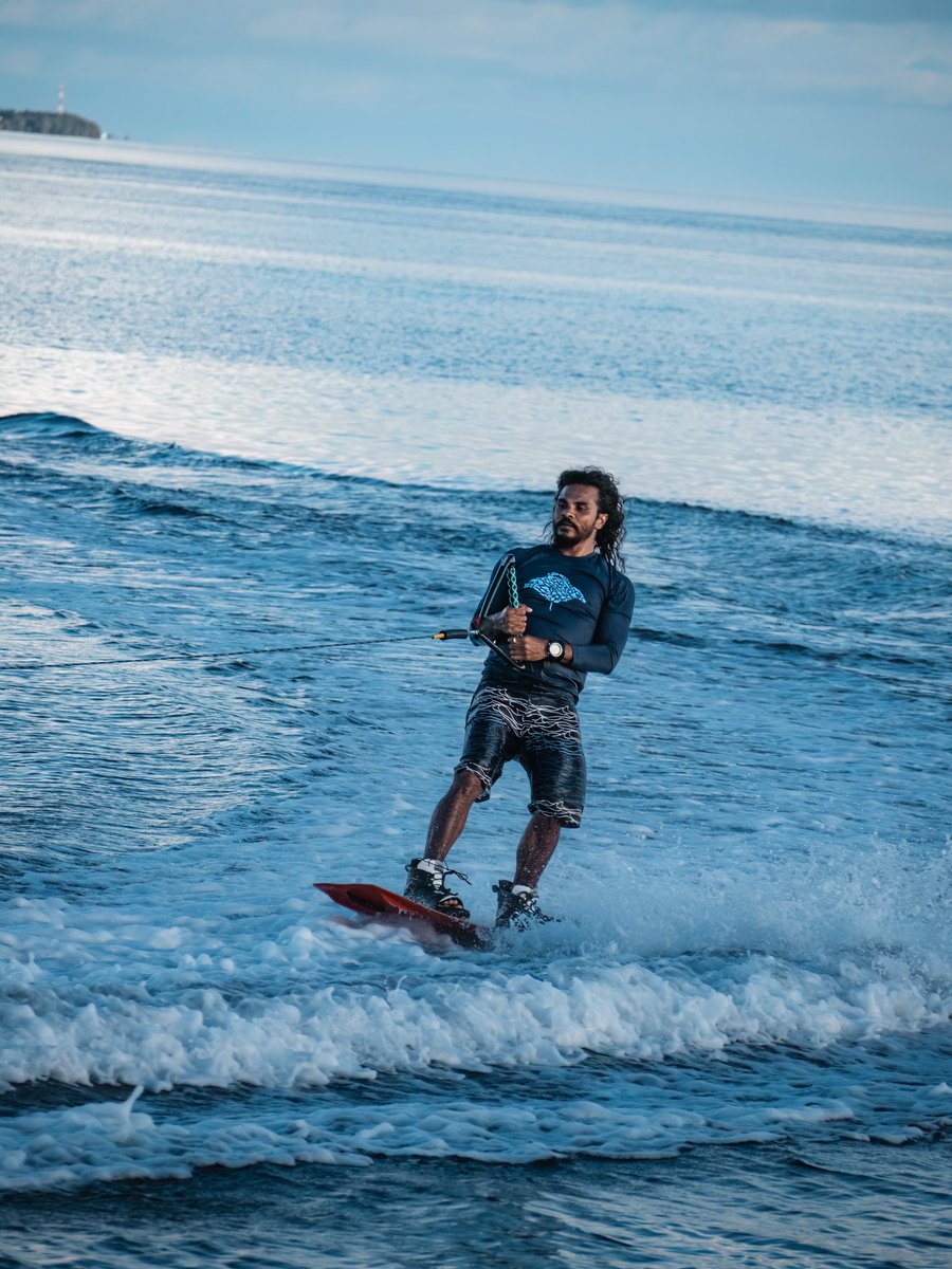 OceanDimensions's tweet image. If you can, you can..
#wakeboard #wakeboarding #watersport #watersports #maldives #fun #jump #funinthesea #VDWS