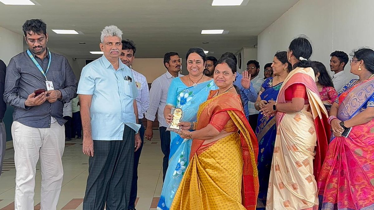 chalapathicit's tweet photo. #Glimpse of our #Sankranti Awards Ceremony where the principal sir and treasurer madam presented awards to the #winners! It was a proud moment filled with joy as we celebrated the #achievements of our talented #participants. The #applauses and cheers echoed through the campus https://t.co/QJzvubW9hH