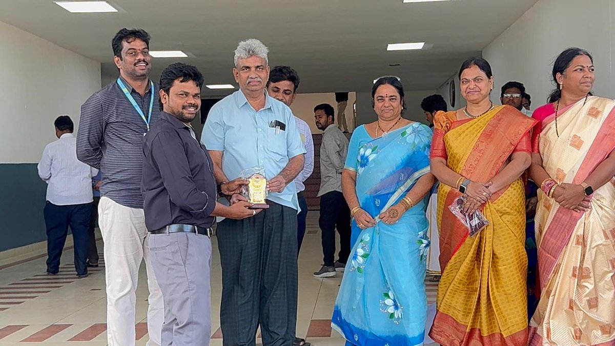 chalapathicit's tweet photo. #Glimpse of our #Sankranti Awards Ceremony where the principal sir and treasurer madam presented awards to the #winners! It was a proud moment filled with joy as we celebrated the #achievements of our talented #participants. The #applauses and cheers echoed through the campus https://t.co/QJzvubW9hH