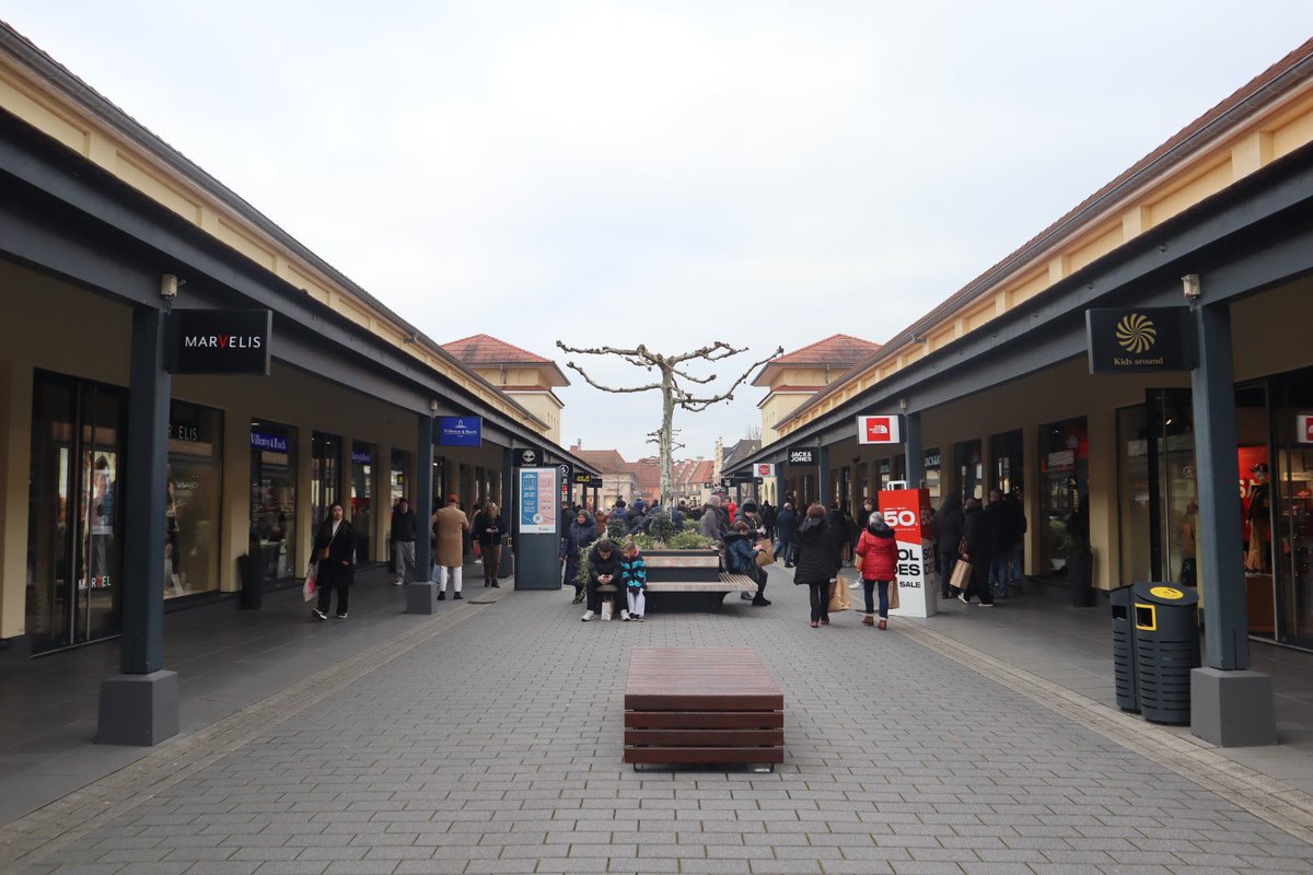 ArAl_photo's tweet photo. NEINVER’s first outlet in France
#Roppenheim #RoppenheimTheStyleOutlets https://t.co/iYjB0LZMYS