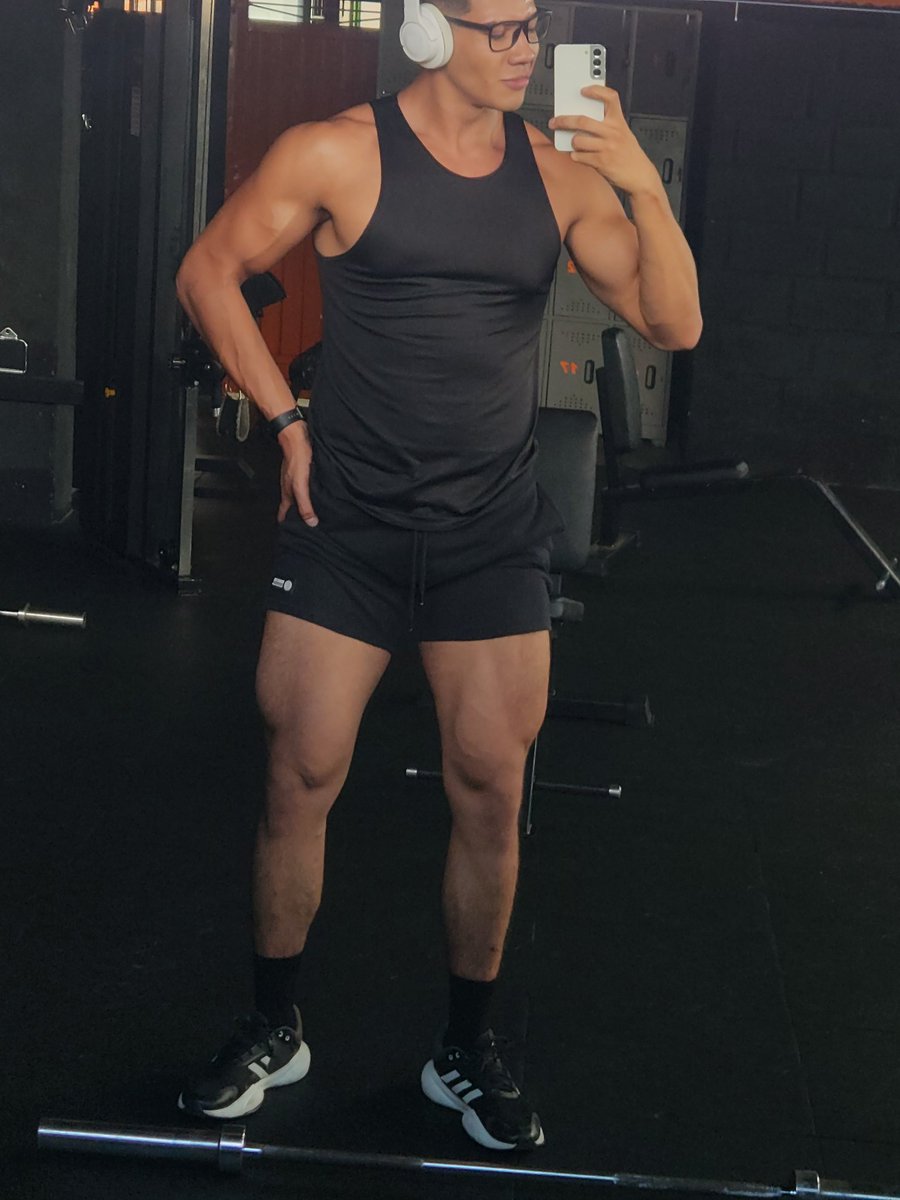 jesus_apdfit's tweet photo. Mientras otros se quejen, toca trabajar para alcanzar el objetivo.

#bga #bucaramanga https://t.co/Vsi0NzSD5O