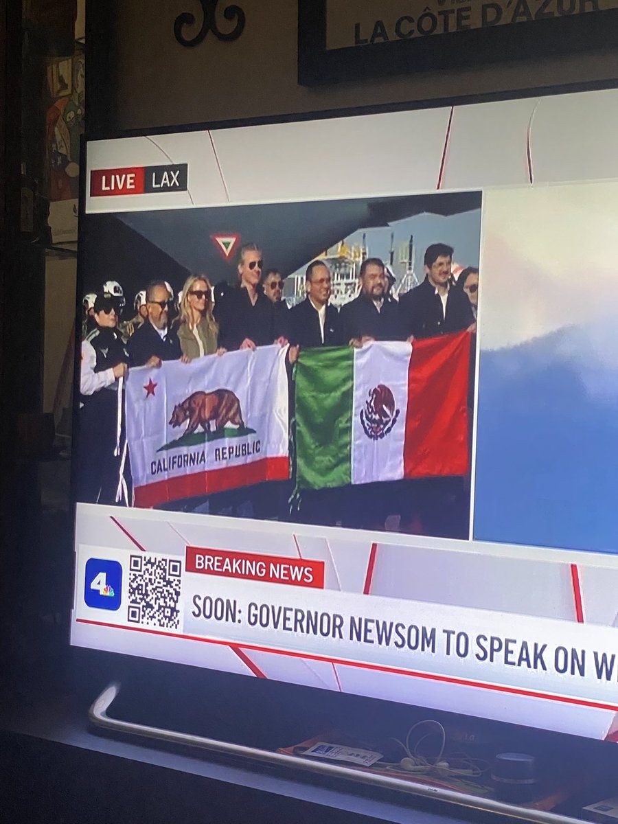 FunniToni's tweet photo. Imagine agreeing with mass deportations 
Then in a Time of need turning to that Country for Aid 🫣🫣🫣 https://t.co/6R2n9EfnOD
