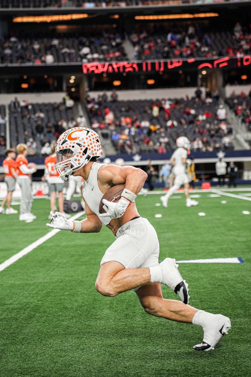 LoganGUT03's tweet image. Junior season✅
Senior season loading!!
Highlights attached below
@RecruitCelinaFB
youtu.be/tWtkwXb9Yk4