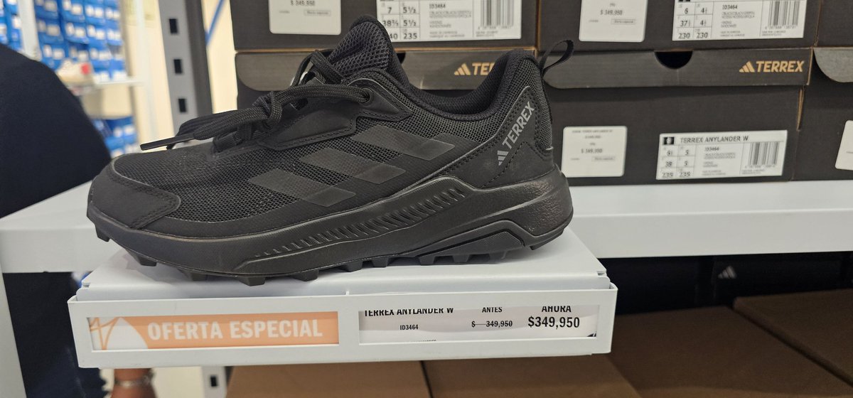 FaberHurt's tweet photo. Como cuando vas @adidas a buscas descuentos y te encuentras el mega descuento que no te puedes resistir https://t.co/w23WfWVpF3