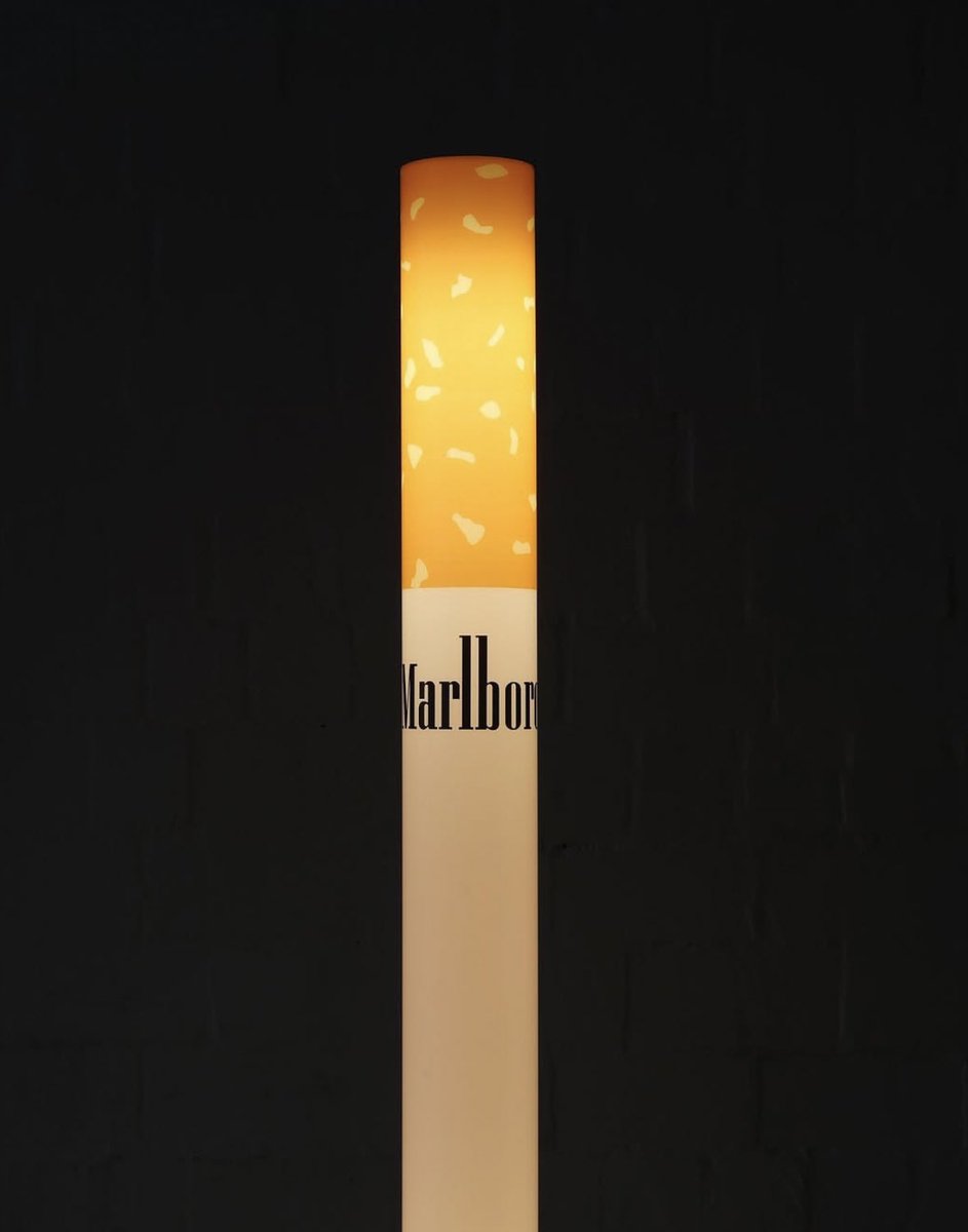 Shtreetwear's tweet photo. Marlbolo Lamp https://t.co/qqY2v318Ma