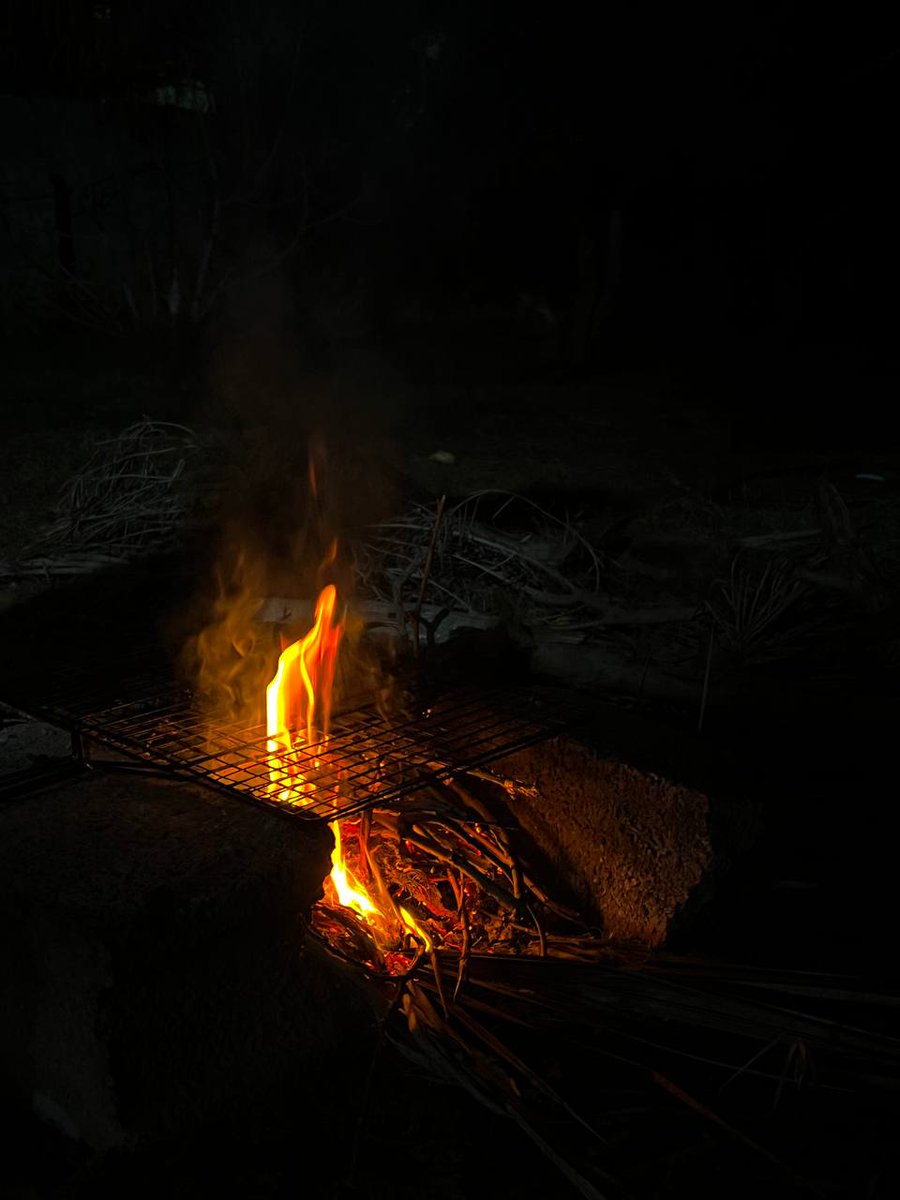 judeau_dark's tweet photo. cold nights https://t.co/teR6yC8uJn
