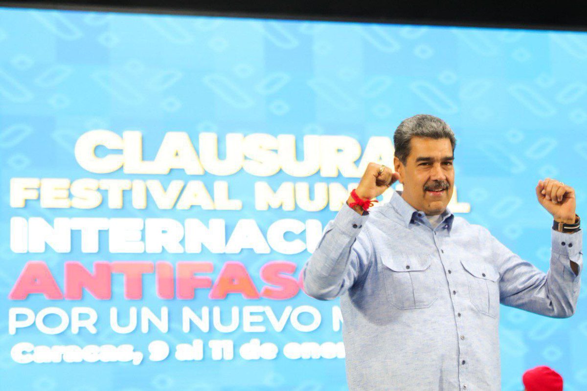 EmbaVEespana's tweet photo. Presidente Nicolás Maduro clausuró Festival Mundial de la Internacional Antifascista https://t.co/BQSmNbAuRS https://t.co/babl8raWip