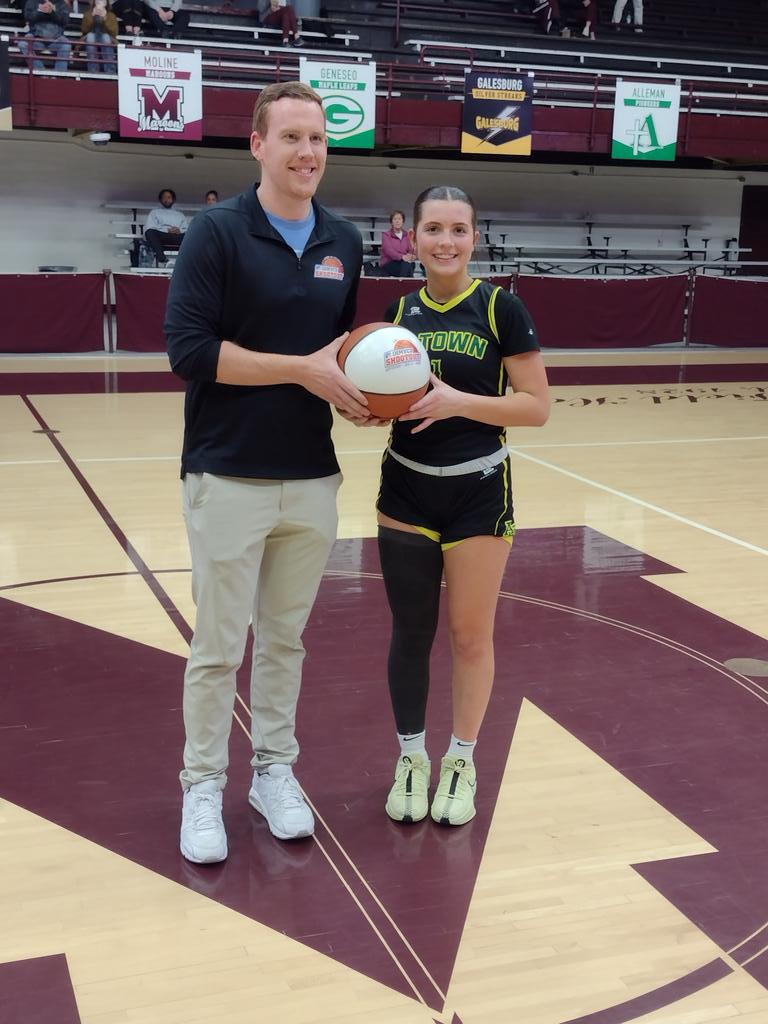 TJ_DA's tweet image. Sophomore Kennedy Quinn leads A-town to a 53-38 victory over Mediapolis in game 4 of IHMVCU Shootout at Wharton Field House.