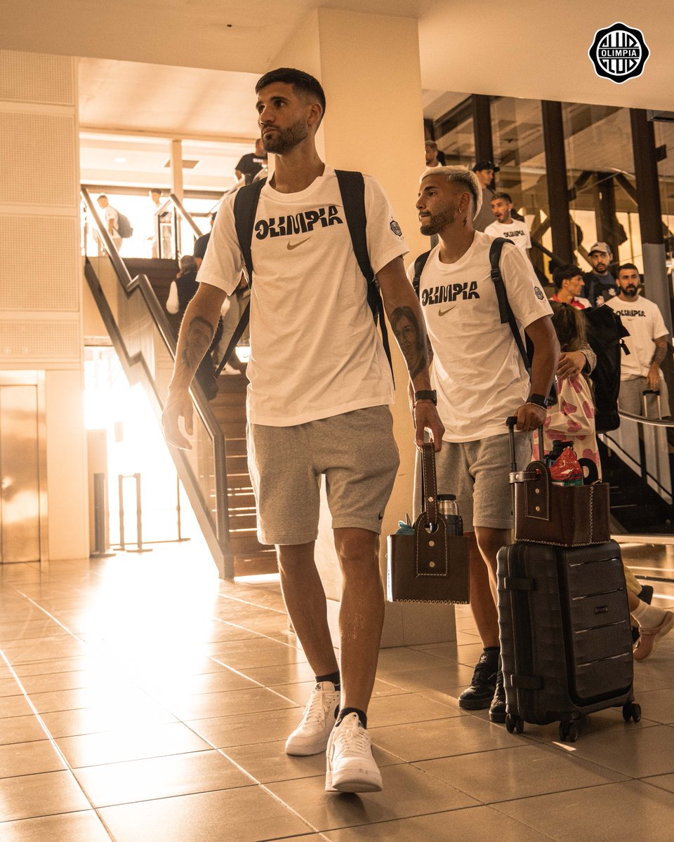 elClubOlimpia's tweet photo. 🤩 ¡Estamos en Montevideo, Uruguay! 🇺🇾 https://t.co/KEeRtiTEo0