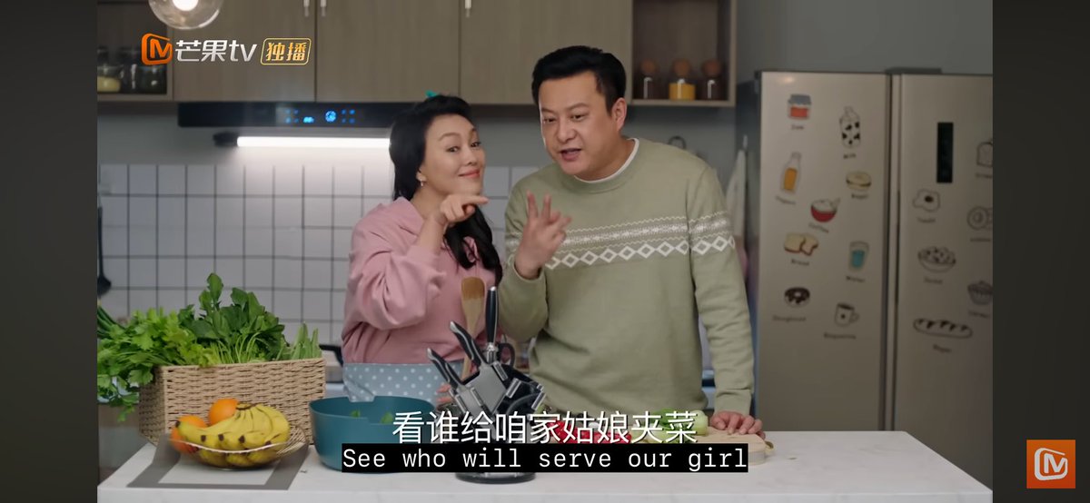 01st_11's tweet photo. xiaohua’s parents are suspecting one of the boys to be their daughter’s boyfriend ONLY to witness them being gay for each other lmfaooo 😭 #brighttime https://t.co/Rz81UBxk9L