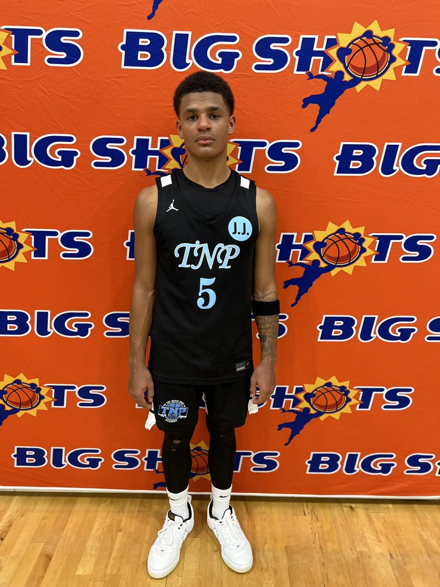 BigShotsGlobal's tweet photo. #BigShots #CharlestonInvitional
North Florida Educational Institute (FL) 51
#11 Jeremy Hek 14pts
Top Notch Prep Blue (CAN) 56
#5 Quintyn Calder 18pts
#10 Matues Barros 17pts https://t.co/OVCU6dRgsw