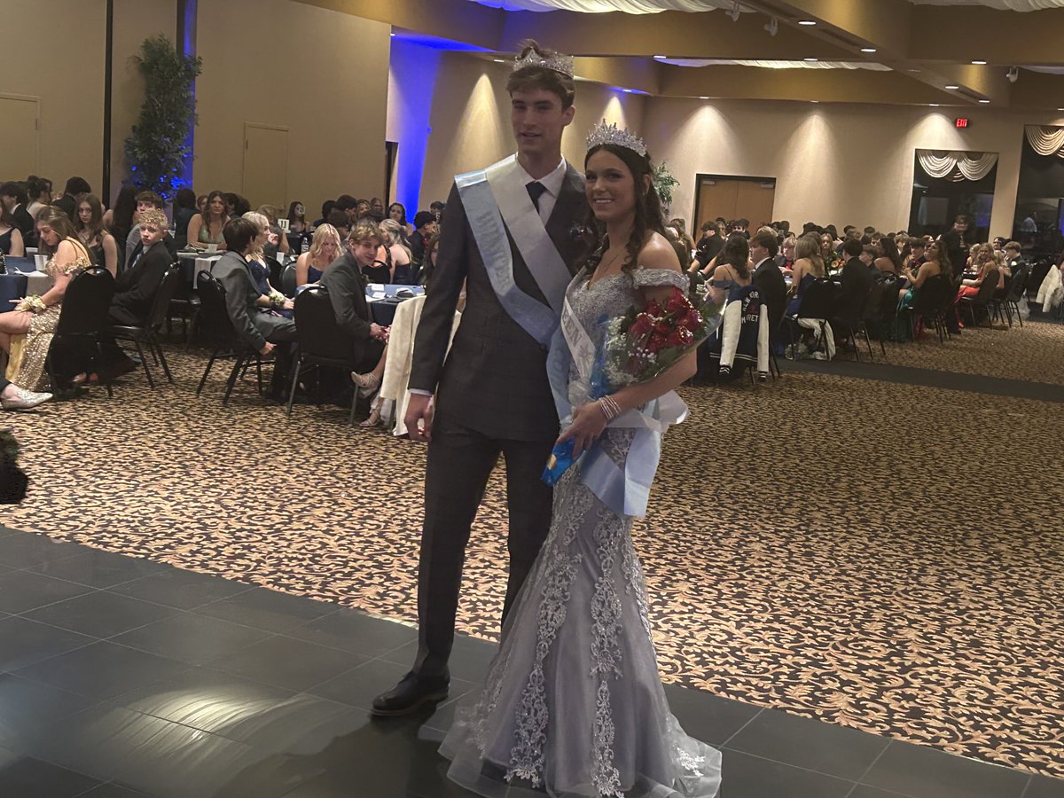 EFWarriors's tweet photo. Winter formal court!! Congratulations to Madison and Jakub on being named queen and king!! https://t.co/qZBqgcvZJ5