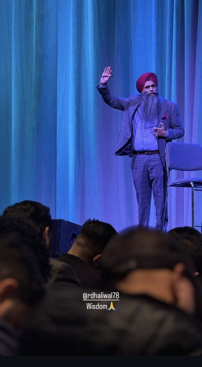 MrBrutuz's tweet photo. Real leaders, self-made millionaires, inspiring youth, and driving change—true motivation for business success! https://t.co/qUA744VL81
