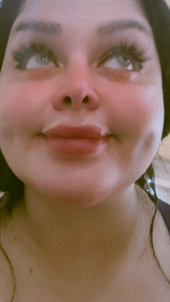 Sara (@sarasolaeman) on Twitter photo 