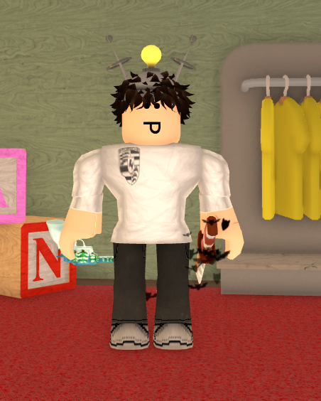 afkpot's tweet photo. For some reason, the "Forest" gun is glitched, and it's pointing to my leg. @MM2Overview @jdrbx @Colbemo https://t.co/vVQ4pf8oNE