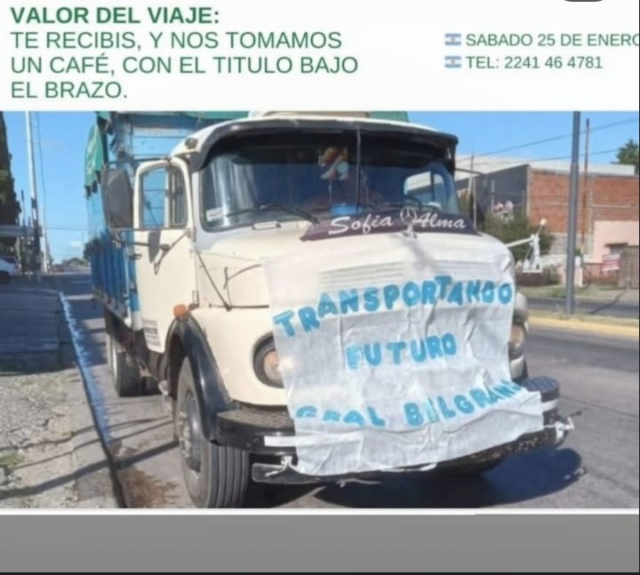 En el pueblo hay un transportista que se copa y le lleva los muebles gratis a los pibes que empiezan la Facultad y se tienen que trasladar a La Plata. 
Le pagás con un café y el título bajo el brazo.
Gente que re mil si.
