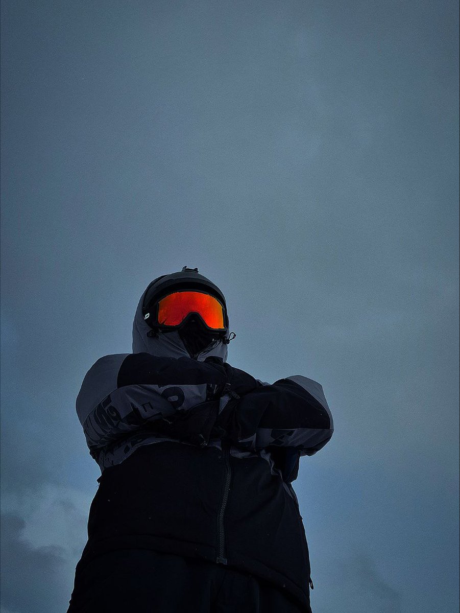 nappystack's tweet photo. Hey guys, I’ve been mia for a while since I’ve been putting 100% of my time into the agency, got a ton of valuable stuff coming your way soon, but in the meantime, make sure to follow @quantAgencyX 
For 2025, Quanta is preparing a lot of cool updates: more videos, educational content, market analyses, and Trump jokes.

As for me personally, for the past three months of 2024, I’ve been posting materials/thoughts almost every day, stepped up my game in quality, and I hope I didn’t make too many mistakes.
In the new year, I’ll aim to give more, better, and more useful stuff. Big hugs to everyone!