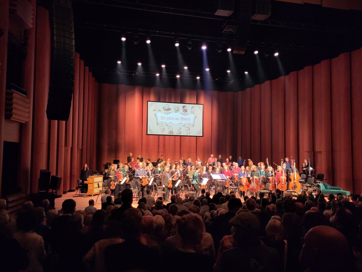 Mark Oldengarm (@markoldengarm) on Twitter photo Werkbezoek bij @phion_orkest op locatie. Wat doen zij ontzettend veel aan educatie en talentontwikkeling, echt een eyeopener! Daarnaast mooie voorstelling mogen bijwonen in <a href="/zwolsetheaters/">Zwolse theaters</a> Werkbezoek bij @phion_orkest op locatie. Wat doen zij ontzettend veel aan educatie en talentontwikkeling, echt een eyeopener! Daarnaast mooie voorstelling mogen bijwonen in <a href="/zwolsetheaters/">Zwolse theaters</a>