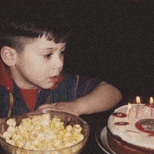 zjmposts's tweet image. 32 🎂