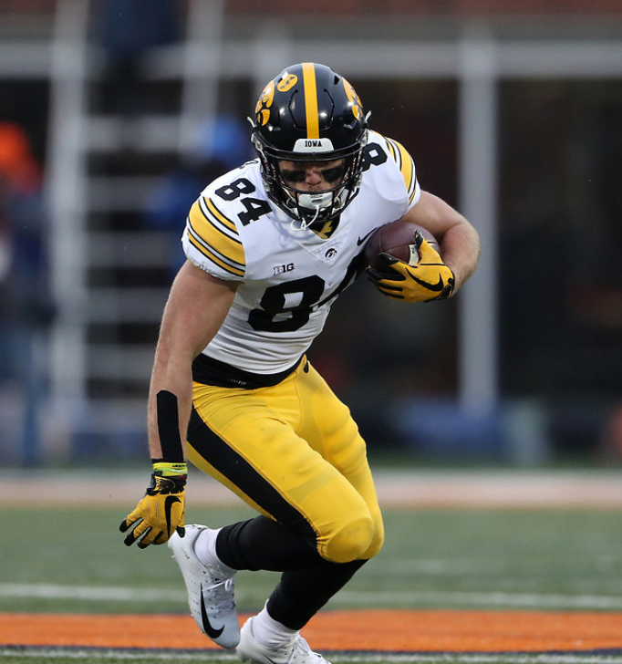 Hawkeye Legacy tweet media