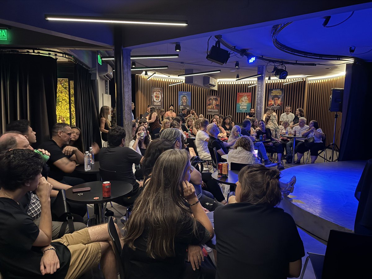 Gran comienzo de la Sala Casals de <a href="/ComunidadOrsai/">Orsai</a> en <a href="/PaseoLaPlazaOK/">Paseo La Plaza</a>, sala llena con Sucursal y <a href="/zambayonny/">Zambayonny</a> a las 22.30hs 💪💪