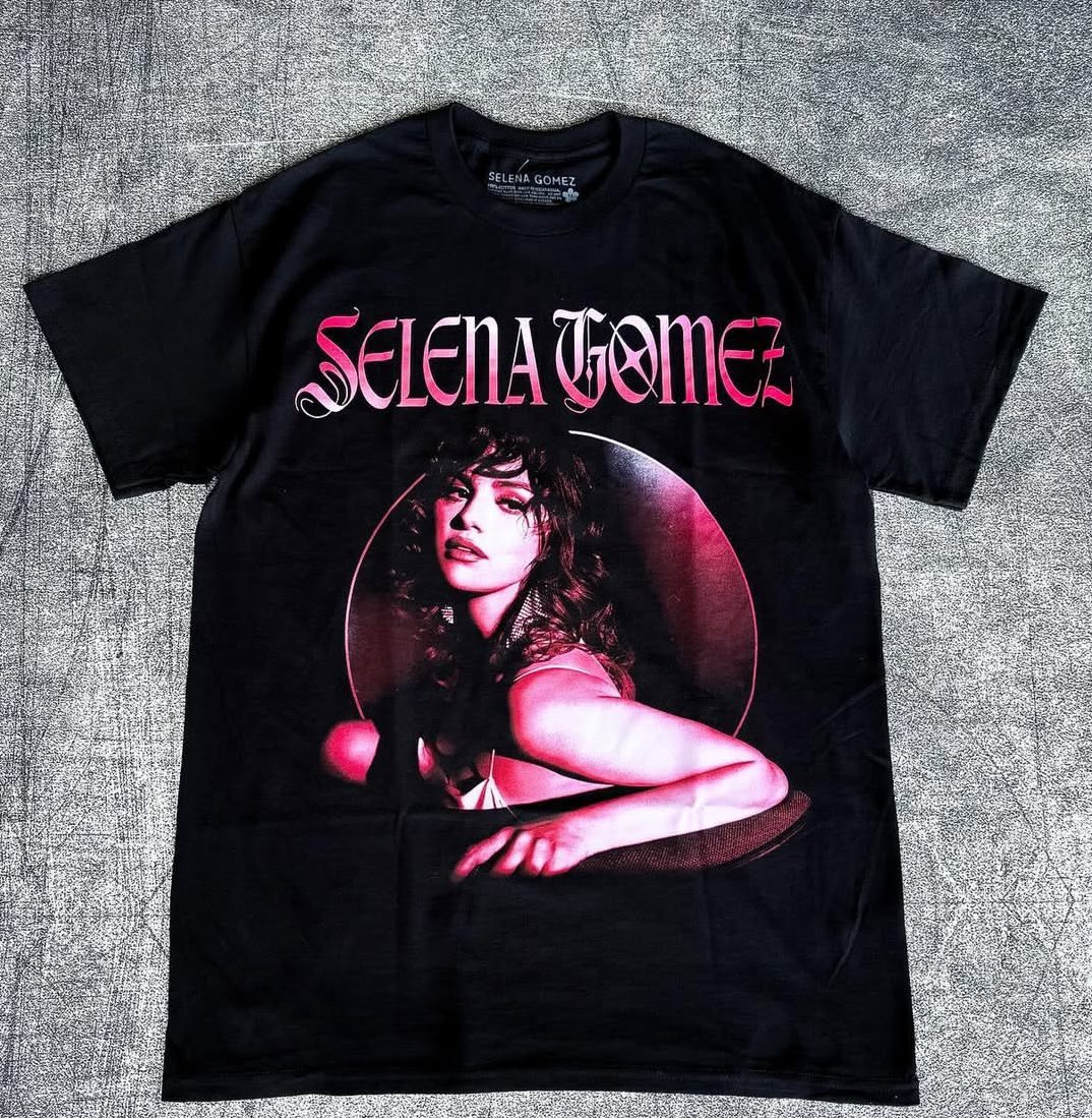 dwipurnamaw's tweet image. 1. Citizen - Fight Back (Gildan Heavy) L 499.000

2. Selena Gomez - Red Photo (Selena) M 399.000

3. Citizen - Youth Logo (Gildan Ultra) L 549.000

4. The Story So Far - Letterman (Gildan Heavy) M, L 520.000