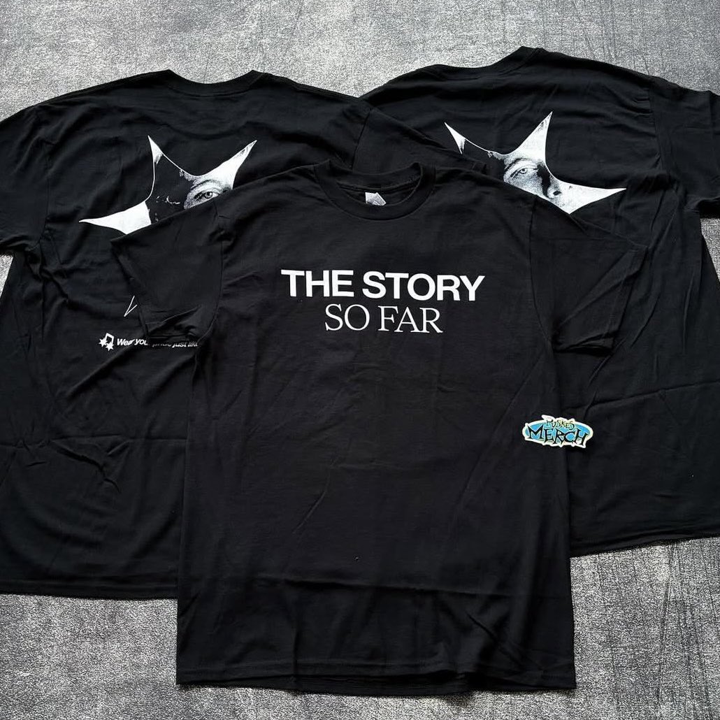 dwipurnamaw's tweet image. 1. Citizen - Fight Back (Gildan Heavy) L 499.000

2. Selena Gomez - Red Photo (Selena) M 399.000

3. Citizen - Youth Logo (Gildan Ultra) L 549.000

4. The Story So Far - Letterman (Gildan Heavy) M, L 520.000