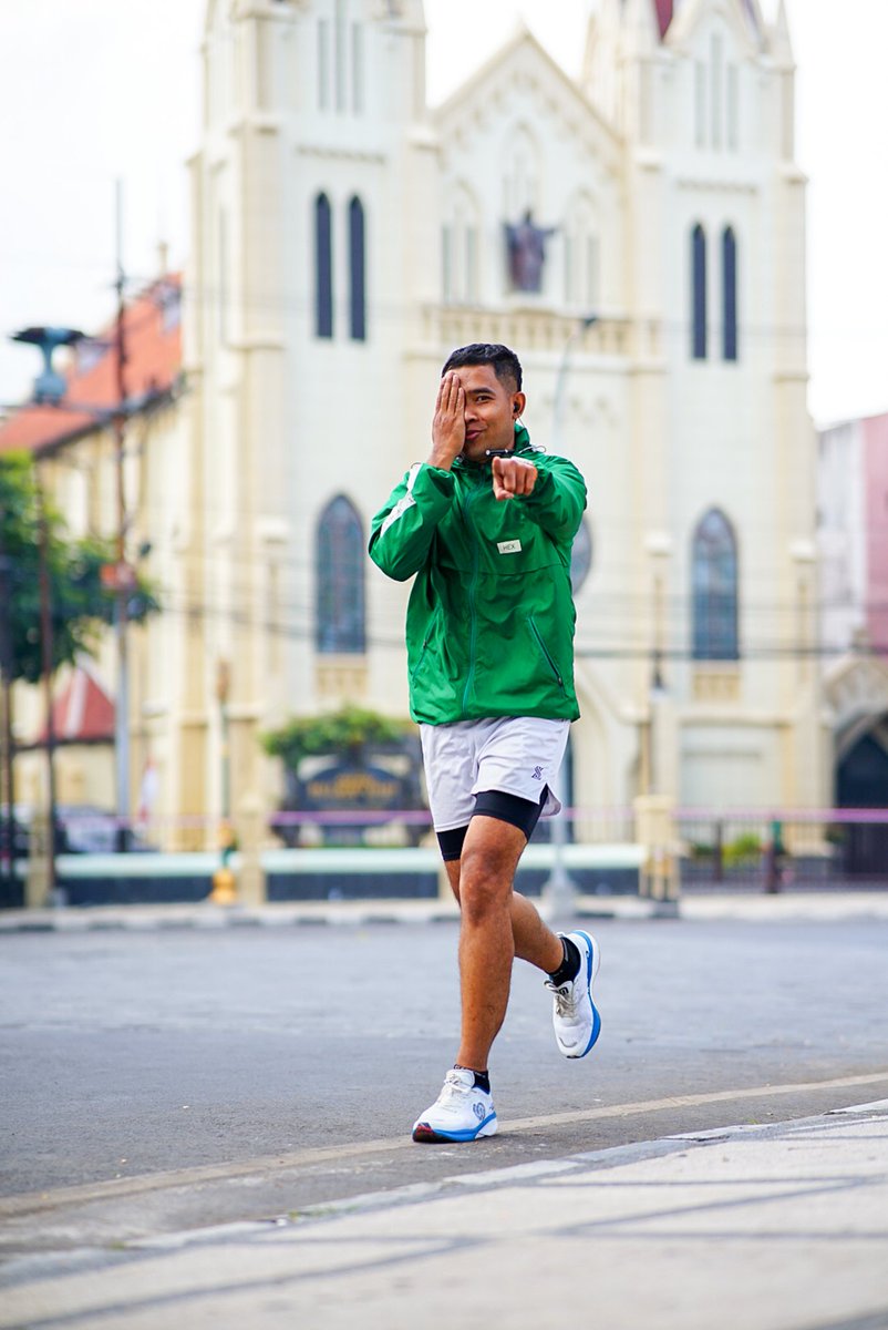 likinjay's tweet photo. @radenrauf Ternyata  sudah diangka 3 🥲, capek iya, udah ikhtiar kanan kiri masih aja salah orang. Hobi fotogfer, run, kerjaan wiraswasta , maunya yg di Malang aja biar bisa mencintai dg hebat , ngobrol langsung (likinjay) #lovestory https://t.co/vQjLcHCqqQ