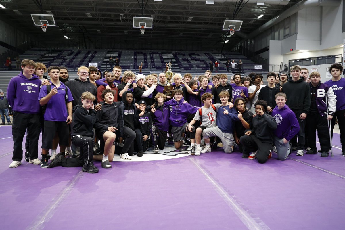bhsdogs's tweet photo. 4A IHSWCA Champions!!!

#Paintrain https://t.co/wjkBYWUmT8