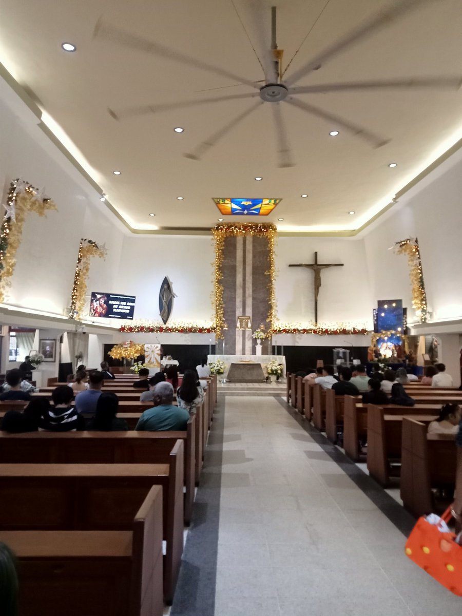 Nikkitaxz's tweet photo. @Don Bosco Church, Canlubang🙏💖🙏 https://t.co/kjItwlquLF