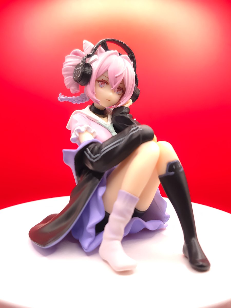ironwardog's tweet photo. Another one added to the collection.
#arknights #anime #figure #FuRyu https://t.co/0THcoCz1MB